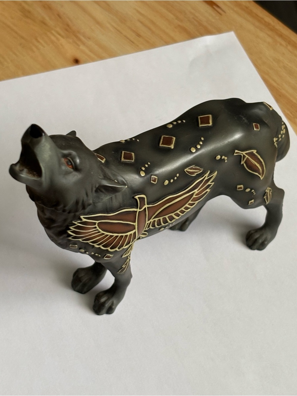 Westland call of the Wolf soaring Eagle Wolf figurine